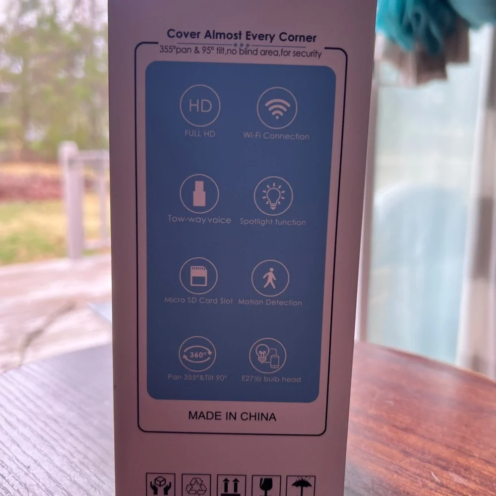 Wakeno White HD Smart Security Camera - WiFi Video Camera unopened box